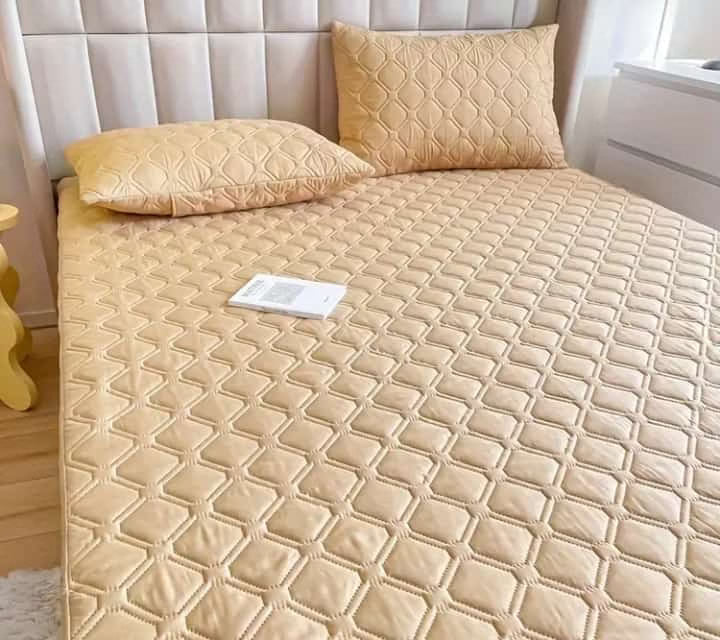 Protector de colchón antifluido + fundas ¡Comodidad y protección total!